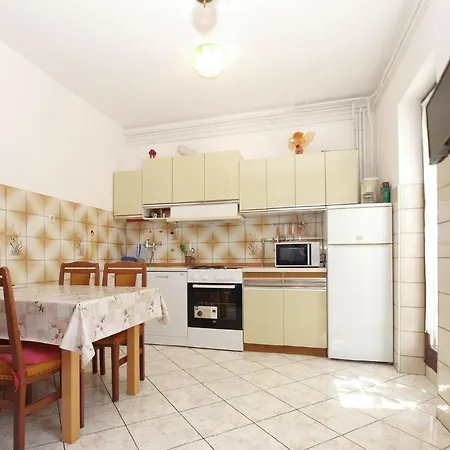 Fuer 4 Personen Ca 46 Qm In Fazana, Istrien Istrische Riviera Apartment Fazana