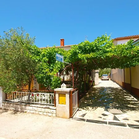 Fuer 4 Personen Ca 46 Qm In Fazana, Istrien Istrische Riviera Apartment Fazana