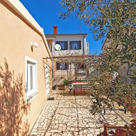 Fuer 4 Personen Ca 46 Qm In Fazana, Istrien Istrische Riviera Apartment Fazana
