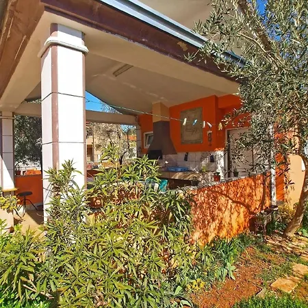 Fuer 4 Personen Ca 46 Qm In Fazana, Istrien Istrische Riviera *